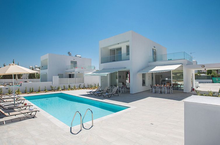 Vakantiehuis Wunderschöne, geräumige Ferienvilla mit BBQ