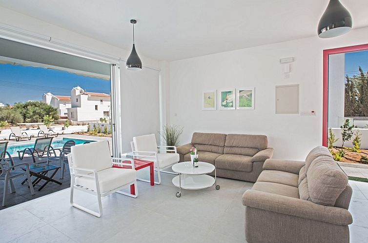 Vakantiehuis Wunderschöne, geräumige Ferienvilla mit BBQ