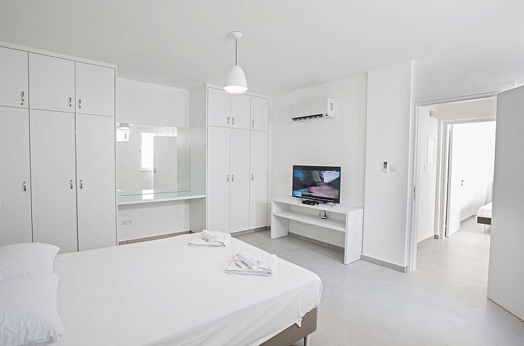 Vakantiehuis Wunderschöne, geräumige Ferienvilla mit BBQ