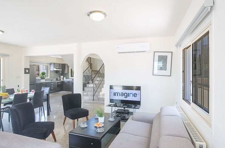 Vakantiehuis Wunderschöne Villa mit privatem Pool und groß