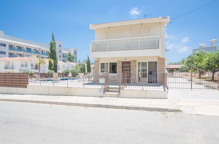 Vakantiehuis Wunderschöne Villa mit privatem Pool und groß