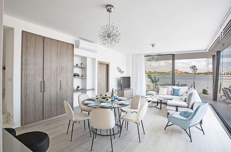 Vakantiehuis Neue, luxuriöse 3-Schlafzimmer-Villa in Protar