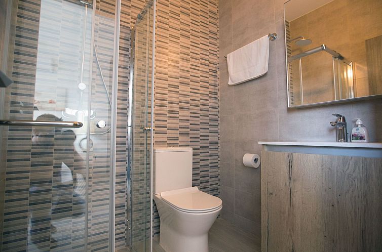 Vakantiehuis Neue, luxuriöse 3-Schlafzimmer-Villa in Protar