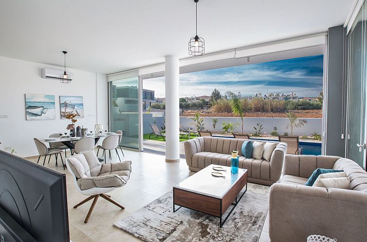 Vakantiehuis 3-Schlafzimmer-Villa mit privatem Pool im Zentr