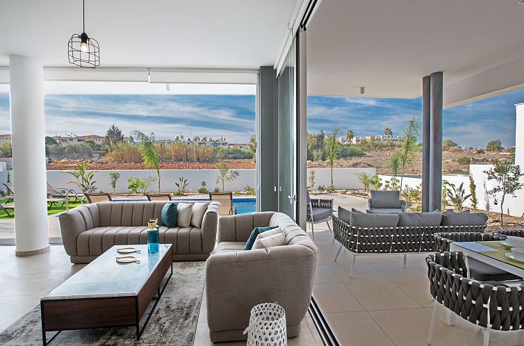 Vakantiehuis 3-Schlafzimmer-Villa mit privatem Pool im Zentr