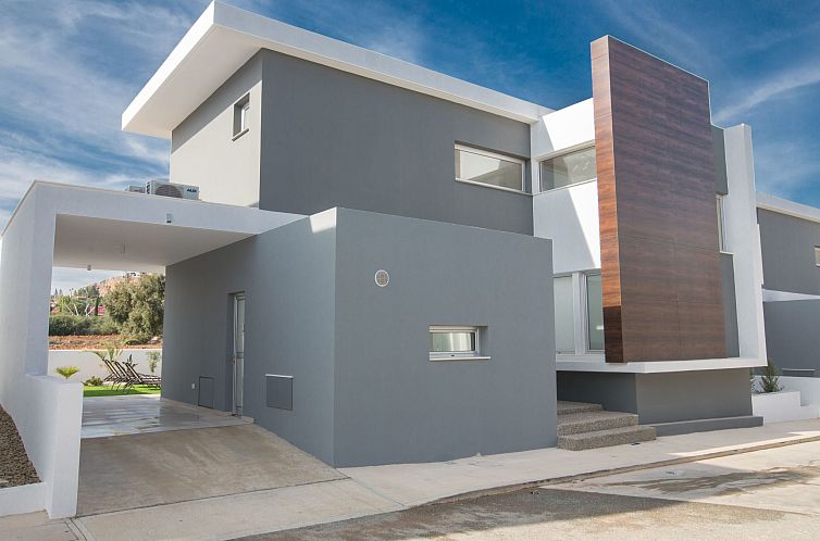 Vakantiehuis 3-Schlafzimmer-Villa mit privatem Pool im Zentr