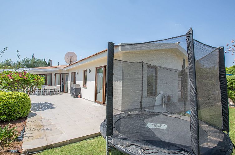 Vakantiehuis 4-Schlafzimmer-Villa mit Pool im Zentrum von Pr