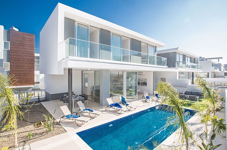 Guest house 0080171 - Holiday property Famagusta - Vakantiehuis 3-Schlafzimmer-Villa mit privatem Pool im Zentr