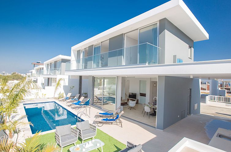 Vakantiehuis 3-Schlafzimmer-Villa mit privatem Pool im Zentr