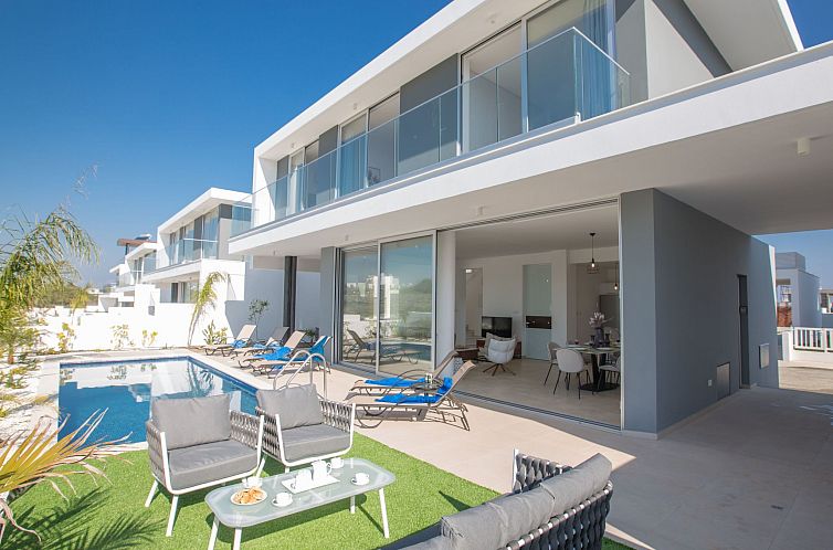 Vakantiehuis 3-Schlafzimmer-Villa mit privatem Pool im Zentr