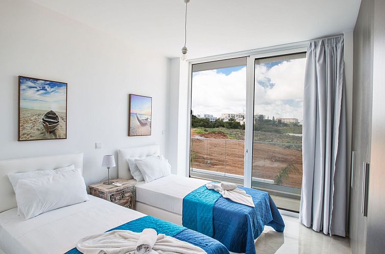 Vakantiehuis 3 Schlafzimmer Villa OL26 mit Pool in Protaras