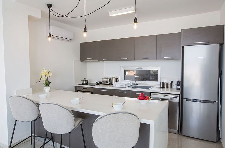 Vakantiehuis 3 Schlafzimmer Villa OL26 mit Pool in Protaras