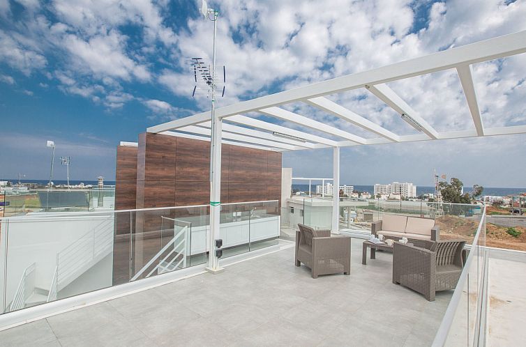 Vakantiehuis Protaras Villa mit privatem Pool und Dachgarten