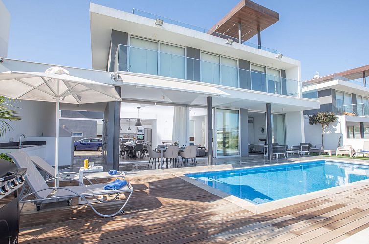 Vakantiehuis Ferienvilla Olivine Pearl mit Meerblick