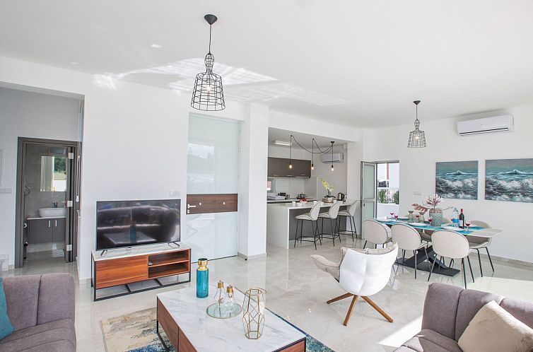 Vakantiehuis 3-Schlafzimmer-Villa mit privatem Pool im Zentr