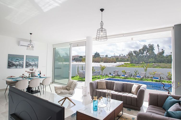 Vakantiehuis 3-Schlafzimmer-Villa mit privatem Pool im Zentr