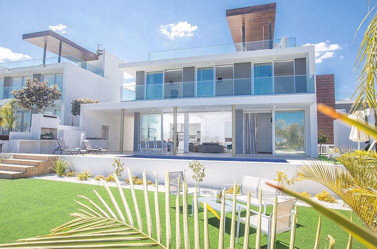 Vakantiehuis Schöne Villa Olivine Pearl OL5 mit Garten
