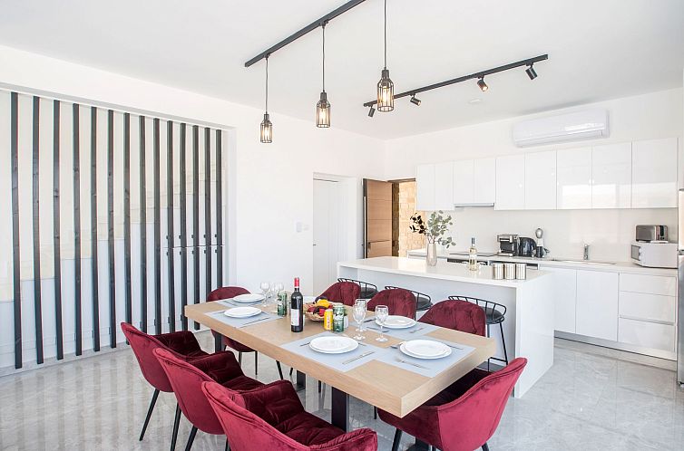 Vakantiehuis Protaras Vie Bleu Villa mit Pool, im Zentrum