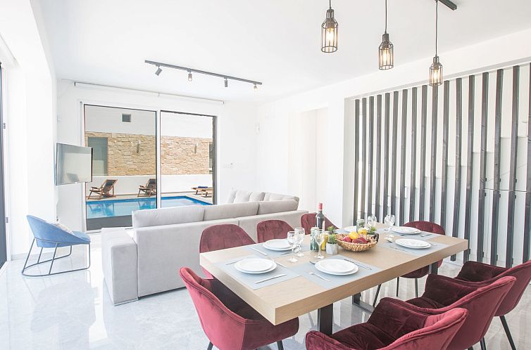 Vakantiehuis Protaras Vie Bleu Villa mit Pool, im Zentrum