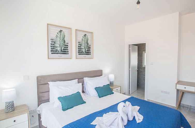 Vakantiehuis Protaras Vie Bleu Villa mit Pool, im Zentrum