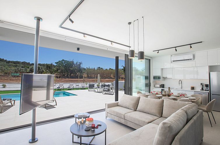 Vakantiehuis mit Privatpool für 11 Personen ca. 220 m&sup2;