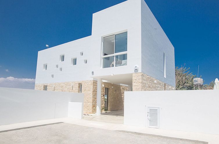 Vakantiehuis 4-Schlafzimmer-Villa mit Pool im Zentrum von Pr