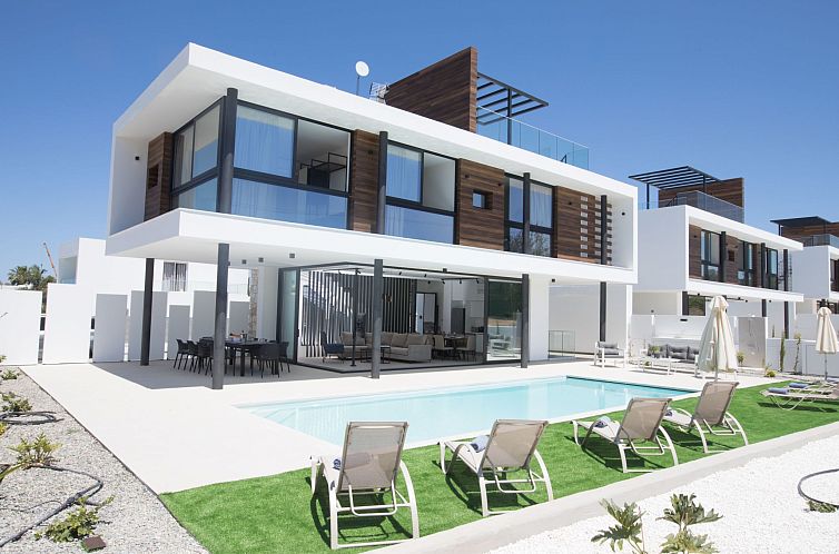 Vakantiehuis in Protaras mit großem Garten