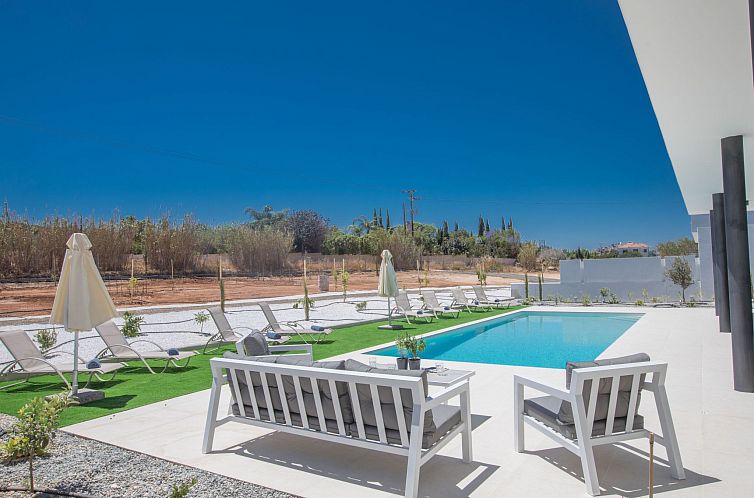 Vakantiehuis in Protaras mit großem Garten