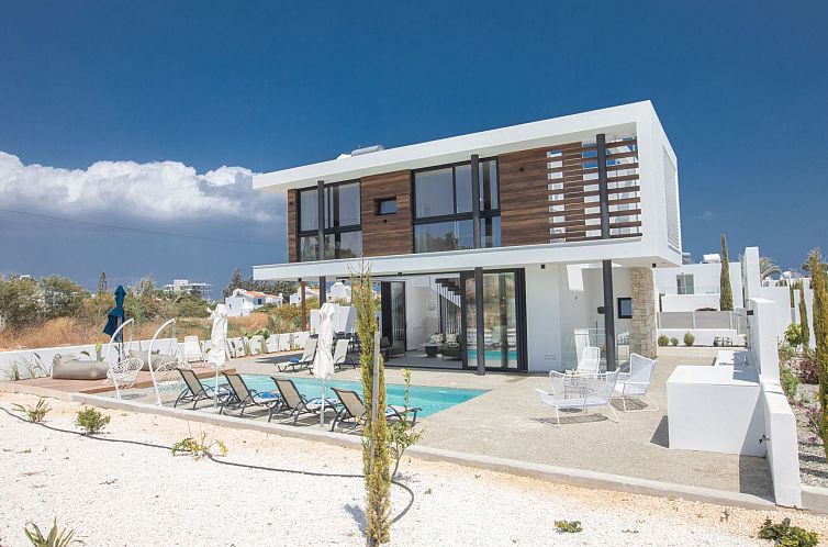 Vakantiehuis mit Pool in Protaras