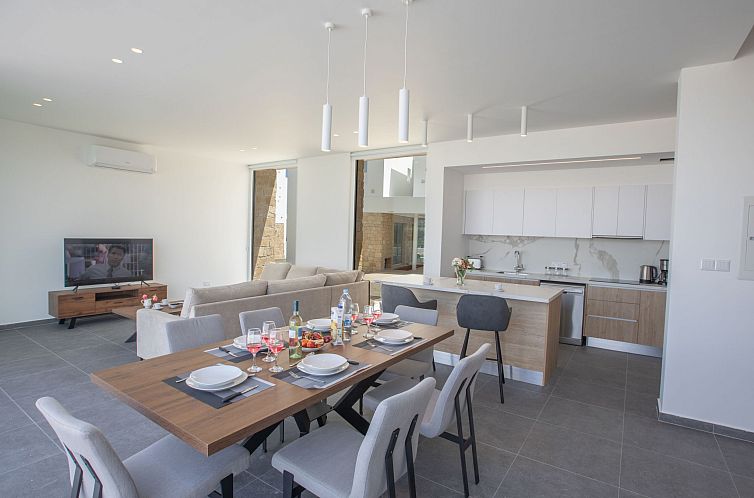 Vakantiehuis Ferienvilla Vie Bleu mit großem Pool