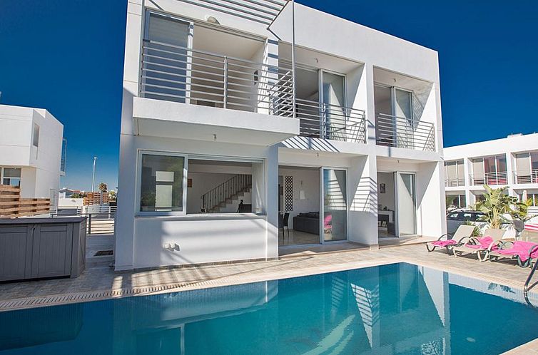 Vakantiehuis Protaras Perle Villa PE15