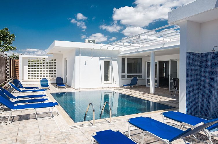 Vakantiehuis Moderne Ferienvilla in Ayia Napa