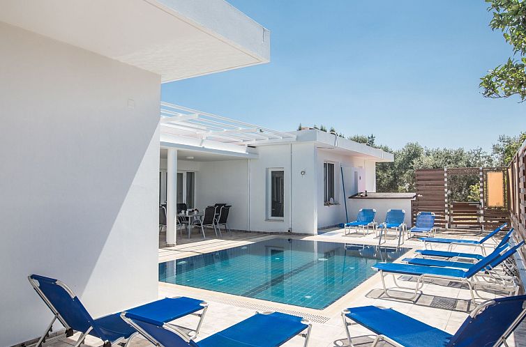 Vakantiehuis Moderne Ferienvilla in Ayia Napa