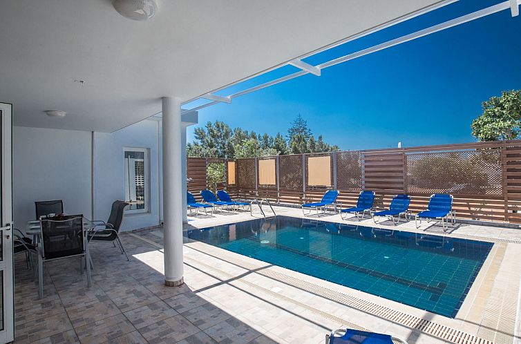 Vakantiehuis Moderne Ferienvilla in Ayia Napa