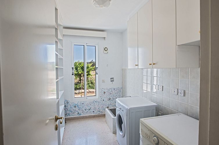 Vakantiehuis Moderne Ferienvilla in Ayia Napa