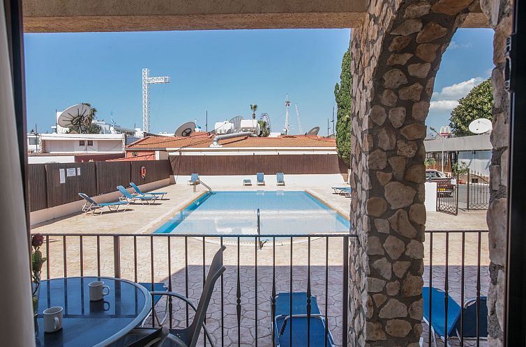 Appartement Geräumige Wohnung mit Gemeinschaftspool