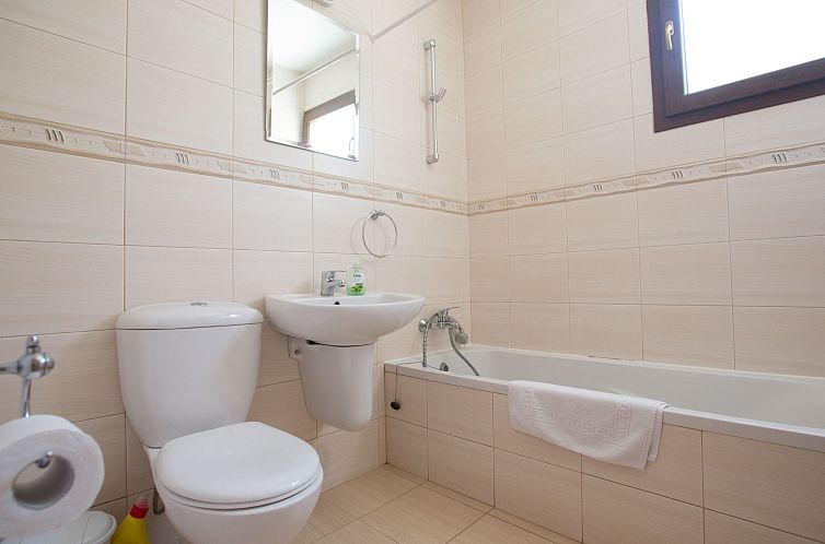 Appartement Geräumige Wohnung mit Gemeinschaftspool