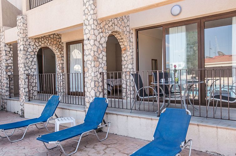 Appartement Geräumige Wohnung mit Gemeinschaftspool