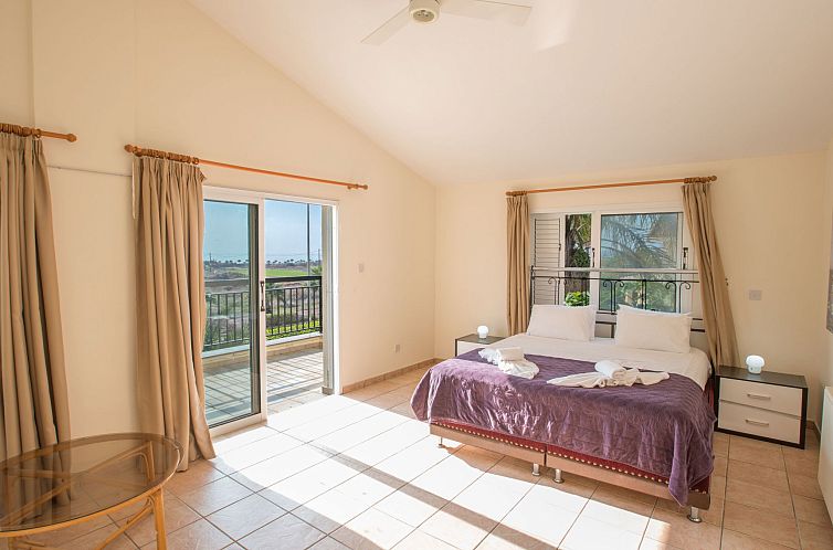 Vakantiehuis Geräumige und private Ferienvilla mit eigenem 