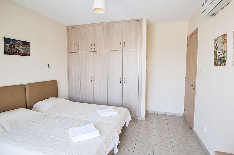 Appartement Gemütliche Wohnung in der Nähe des Nissi Beach