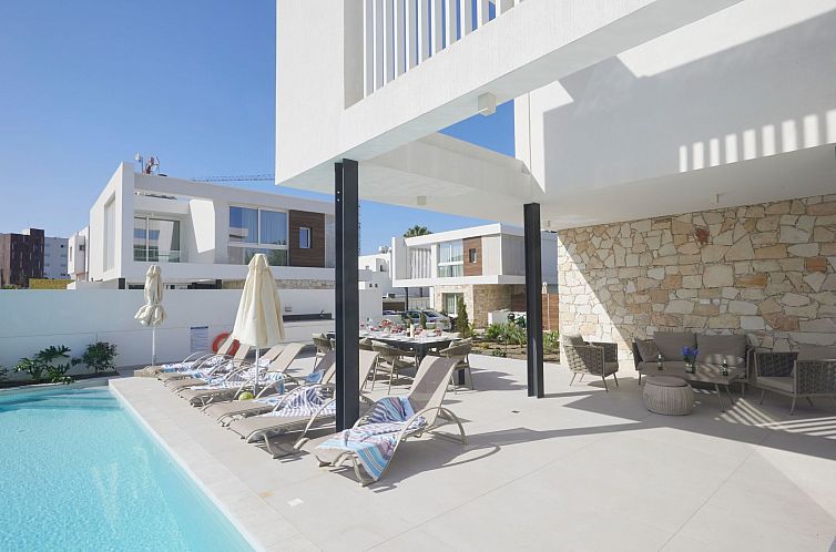 Vakantiehuis Schönes Ferienhaus Kube 1 in Agia Napa