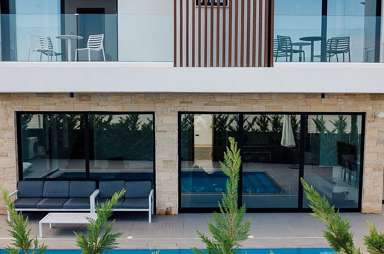 Vakantiehuis Periyiali Resort - Seitlicher Meerblick Villa E