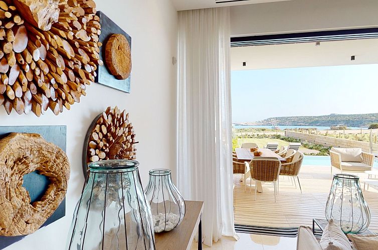 Vakantiehuis Periyiali Resort Front Line Villa Artemis-11