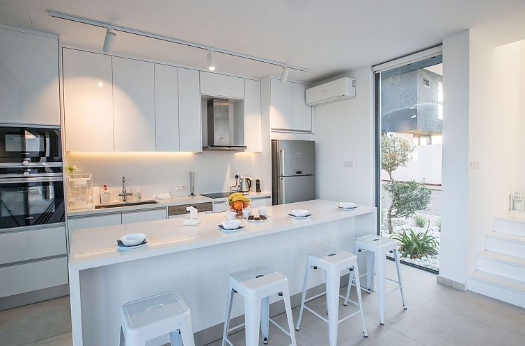 Vakantiehuis Neue, moderne 3-Schlafzimmer-Villa mit privatem