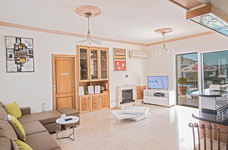 Vakantiehuis Familienvilla in Paralimni mit spektakulärer A