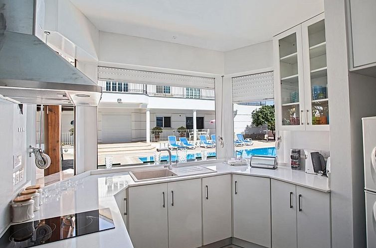 Vakantiehuis Familienvilla in Paralimni mit spektakulärer A