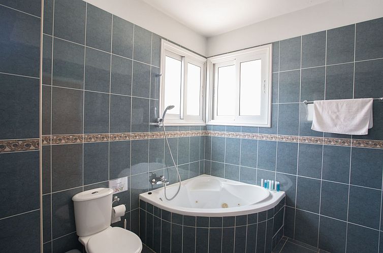 Vakantiehuis Schöne Villa direkt am Meer