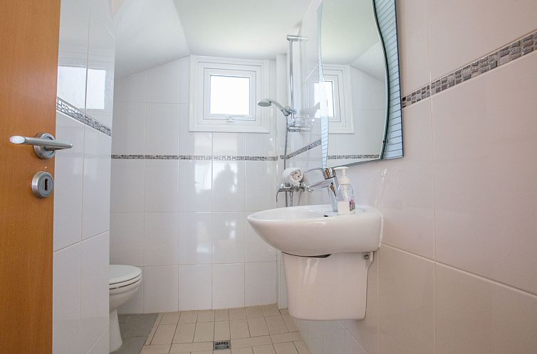 Vakantiehuis Schöne Villa direkt am Meer