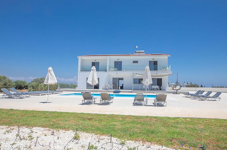 Vakantiehuis Geräumiges Ferienhaus für 12 Personen in Para