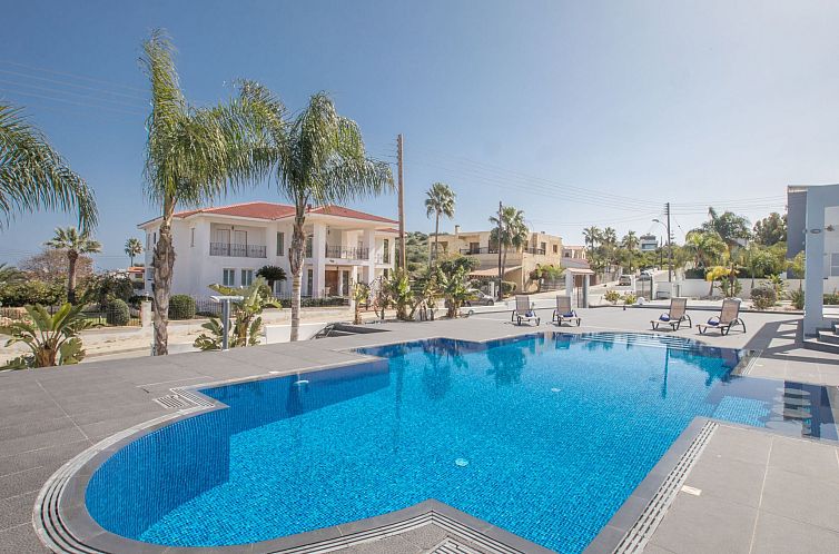 Vakantiehuis 5 Schlafzimmer Privater Pool in Protaras Zentru